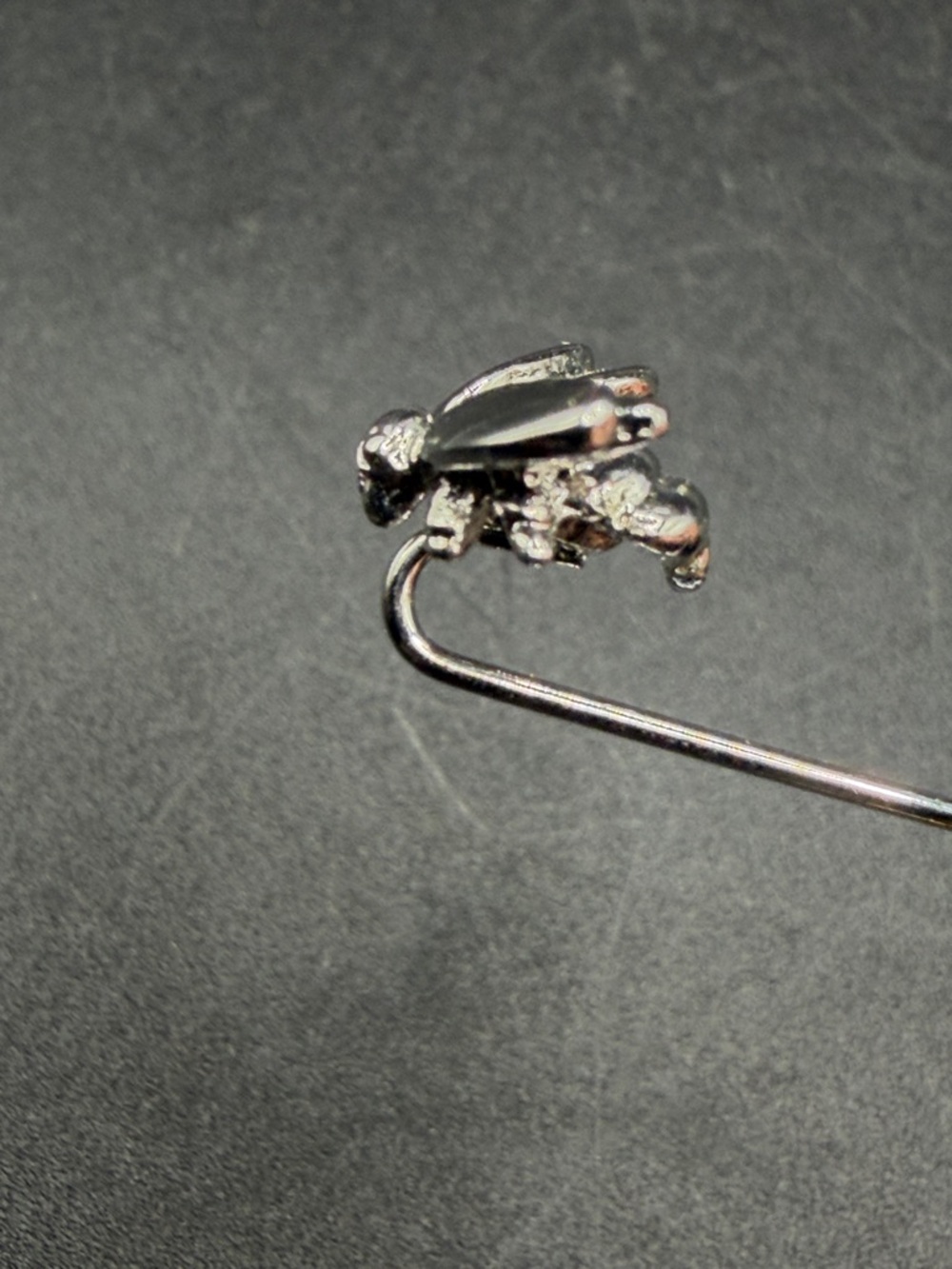 Vintage Bumble Bee Honeybee Insect Bug Silver Tn Metal Stick Pin Brooch Jewelry - Picture 2 of 6